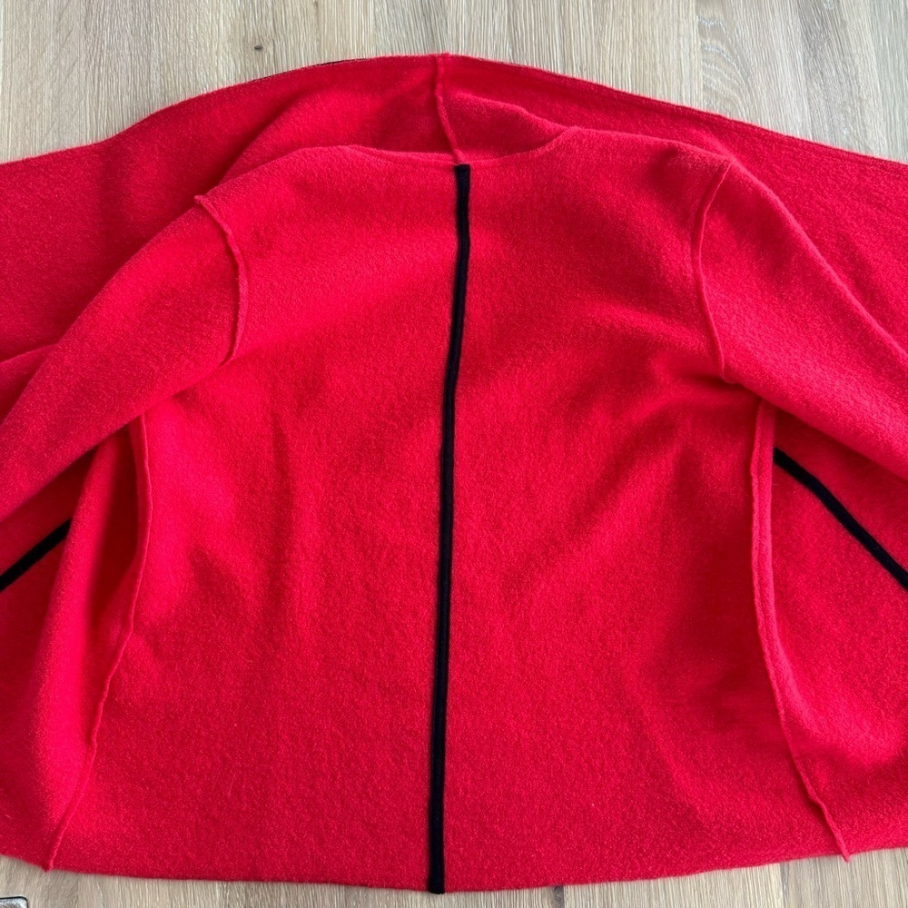 Chico’s Women’s Trimmed Traci Drape-front Cardigan Solid Red Wool Size 2 Sweater - Picture 5 of 12